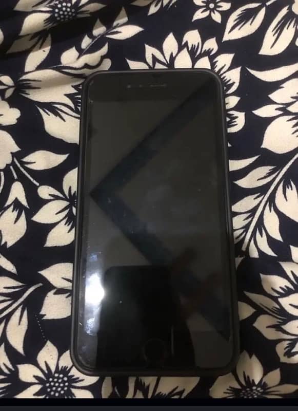 iPhone 8 Plus sell xchung 2