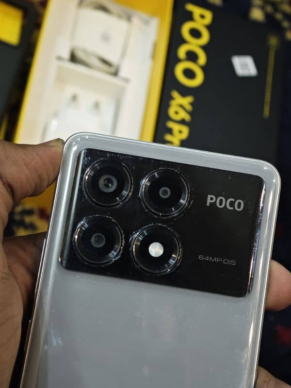 Poco x6 pro 4