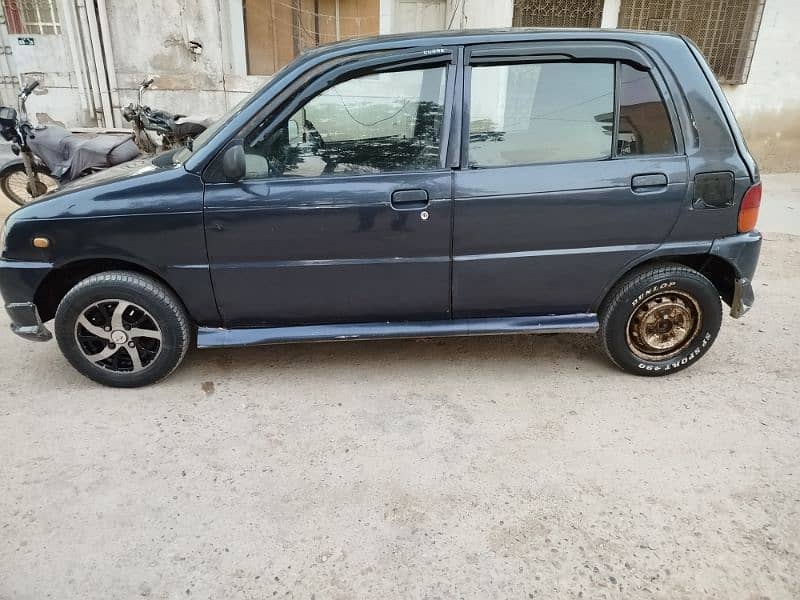 Daihatsu Cuore 2007 5