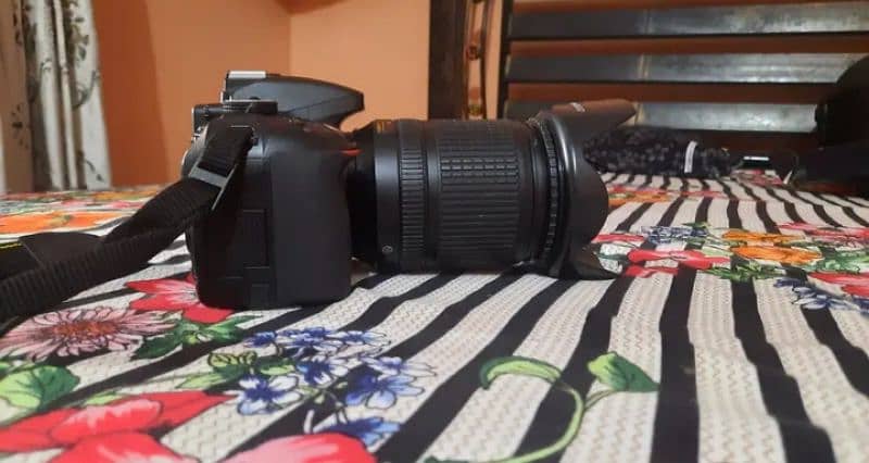 Nikon D5300 camera 10 by 10 condition 1