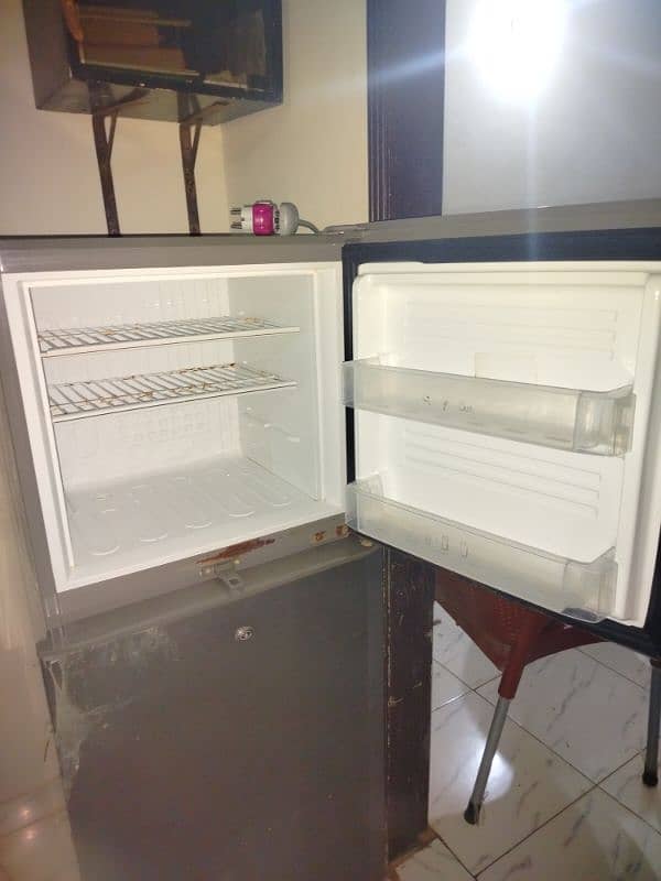 Pel refrigerator with warranty 5