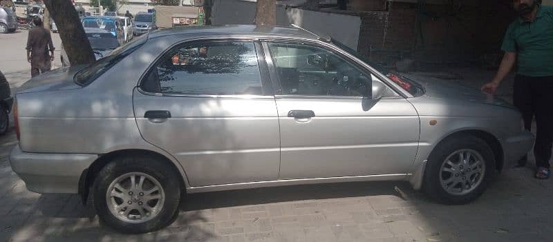 Suzuki Baleno 2000 3