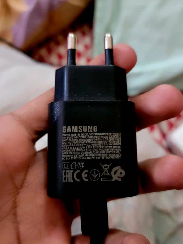 Samsung original 25 watt charger 0