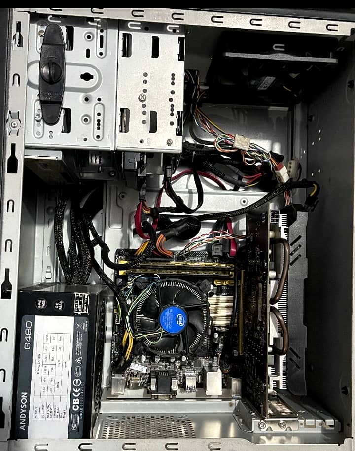 Core i5 4590 With 16Gb Ram And 8Gb Amd Radeon Rx 580 2048sp Gaming Pc 1