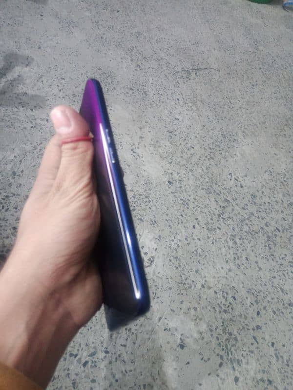 Oppo F11 pro 6/128gb 6