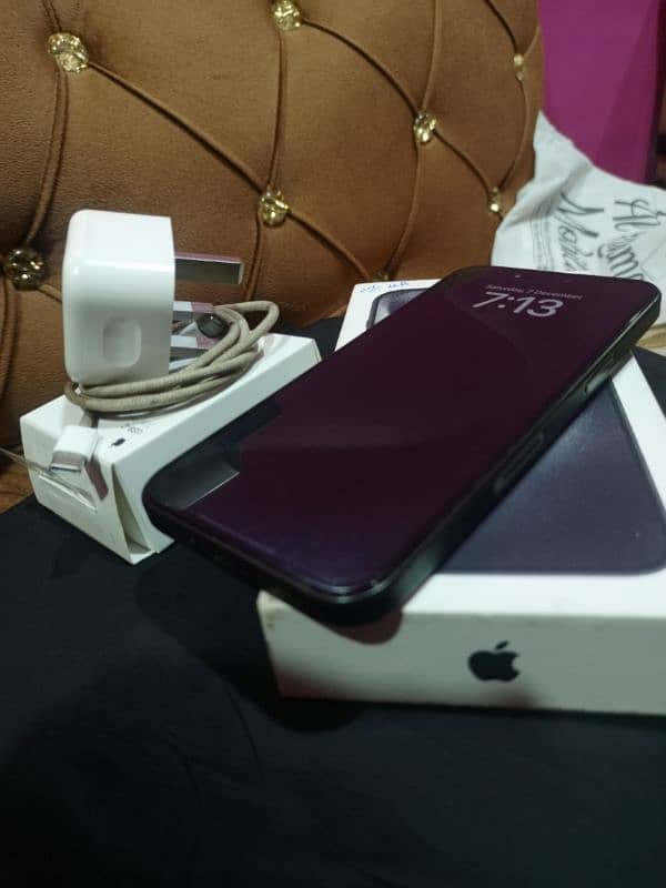 I phone15 pro max PTA Approved with (free 20w Charger). 7