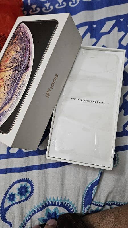 iphone xs max 256 gb pta approved 1