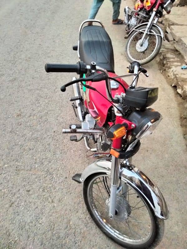 Honda 70cc good condition 1