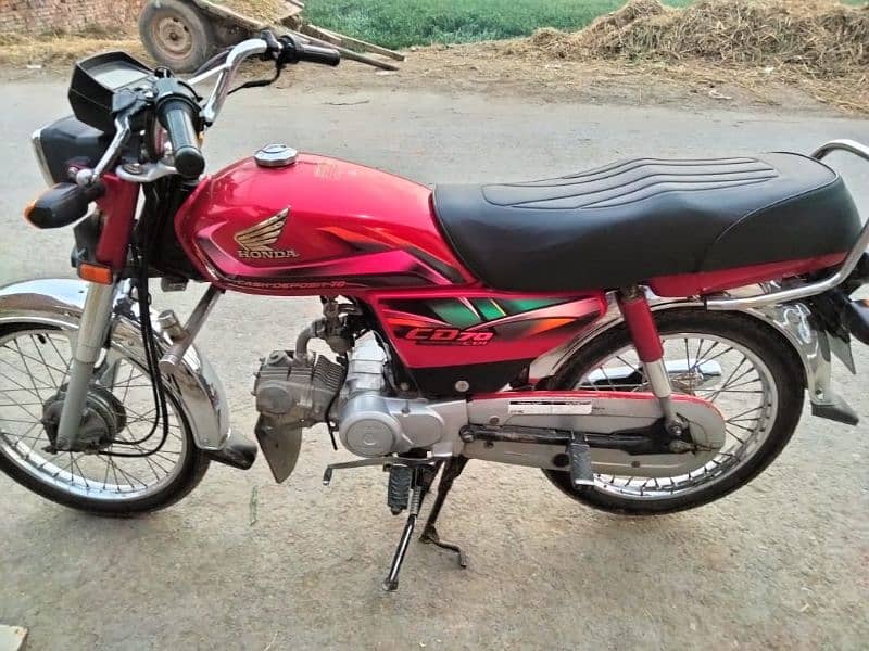 Honda 70cc good condition 0