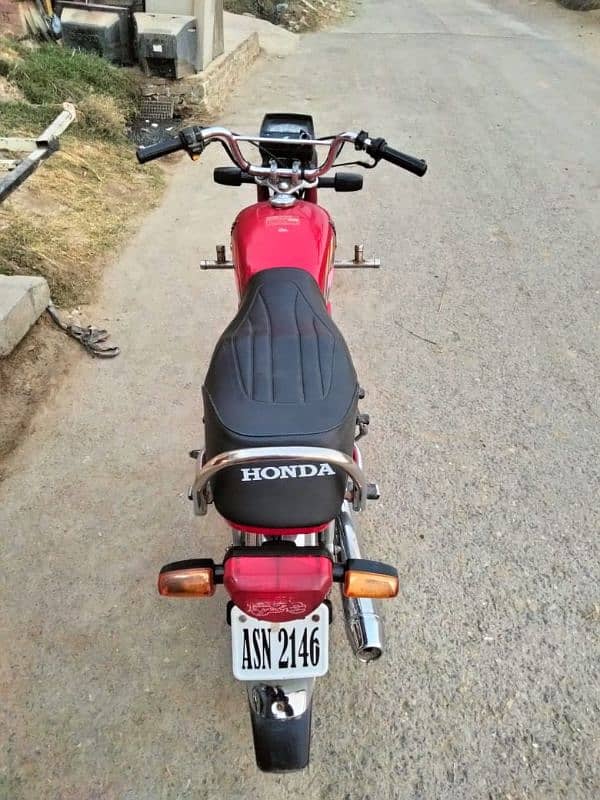 Honda 70cc good condition 4