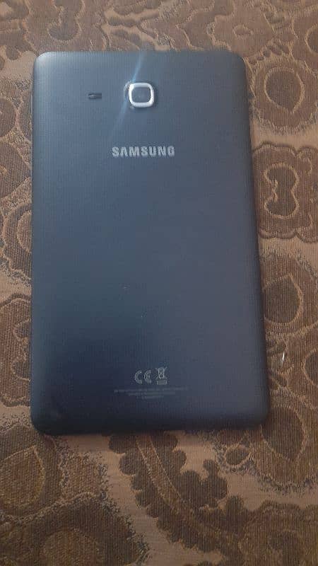 SAMSUNG TAB A (2016) 1