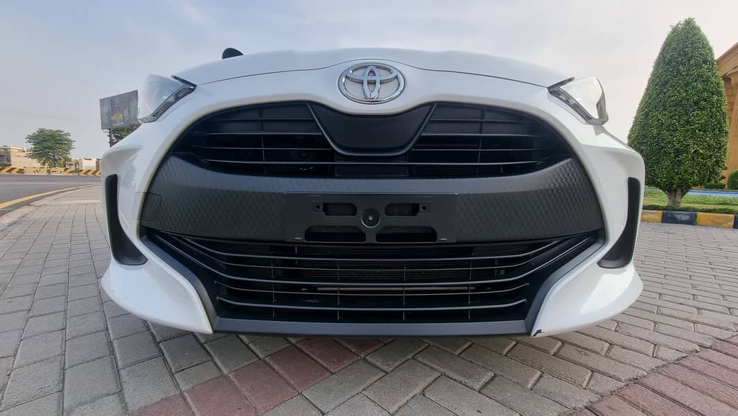 Toyota Yaris 2021-24 Hatchback 3.5 Grade 4