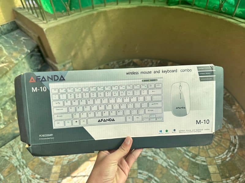 Keyboard mouse with dongle 0