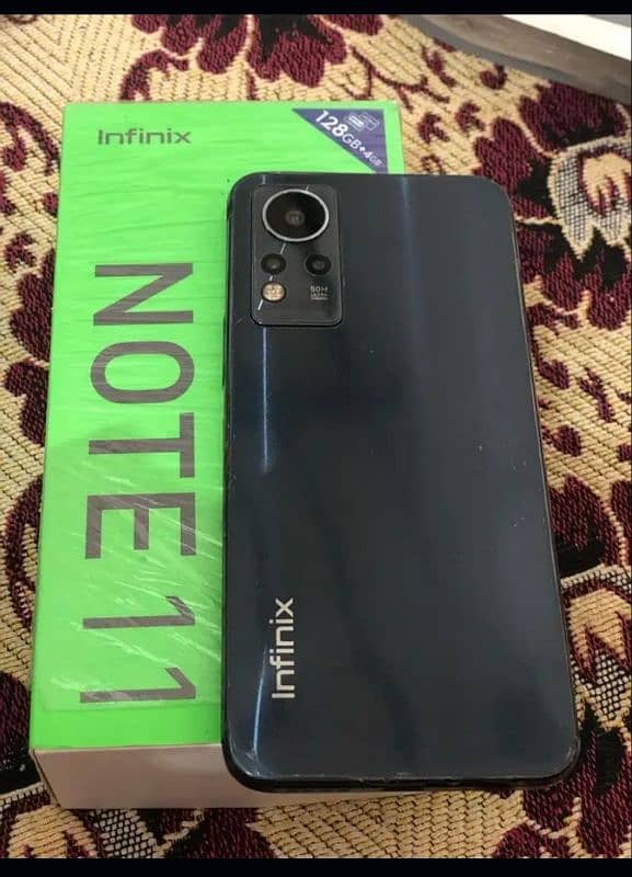 Infinix  Note 11 4+3.128 with box 10. by 10 condishion 2