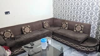 L shaped 6 seater sofa