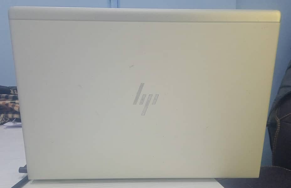 HP Elite Book 840 G5 i78th urgent sale 5