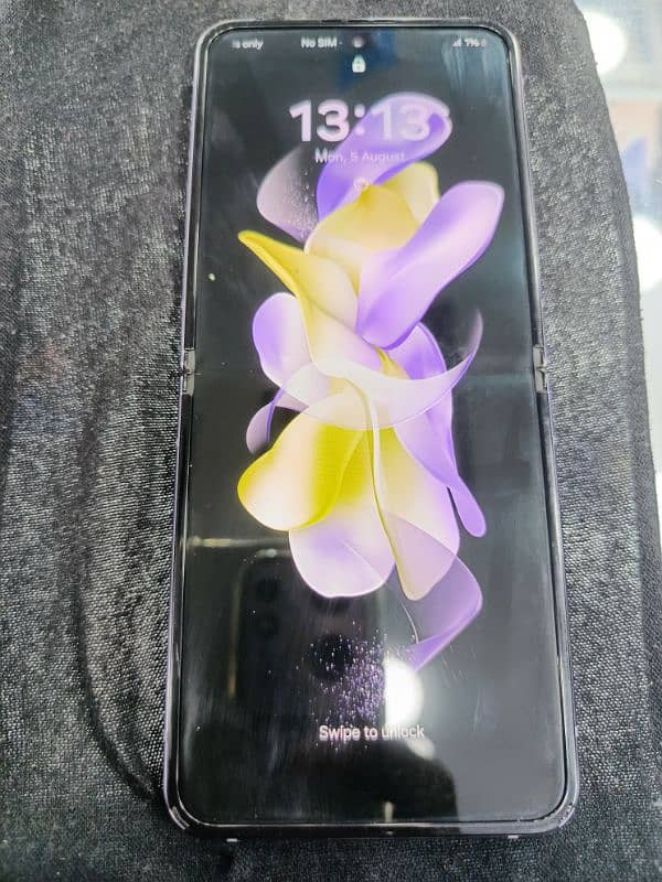 Galaxy Z Flip4 Purple 8/512 Official PTA 5