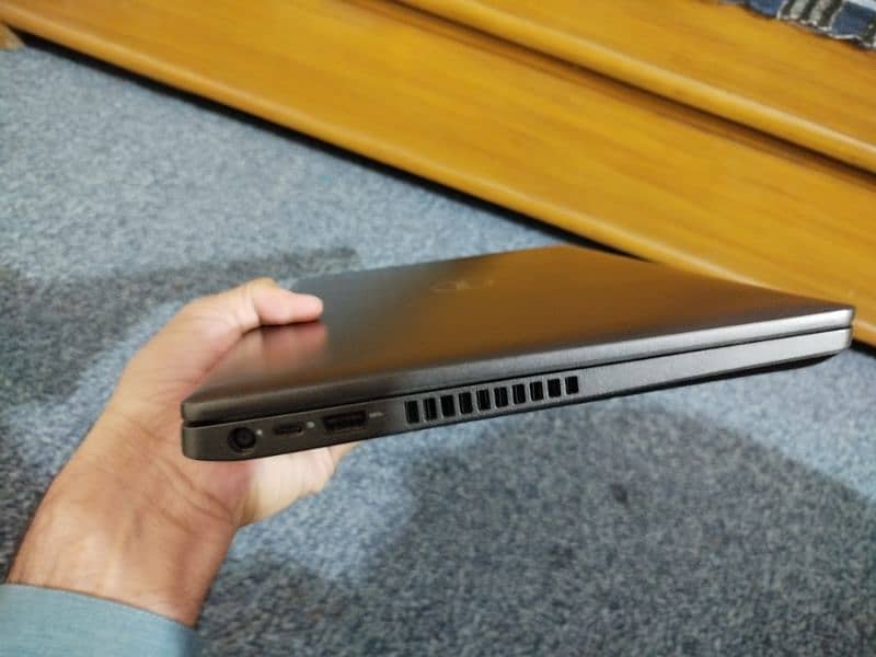 Dell laptop Latitude 5400 8