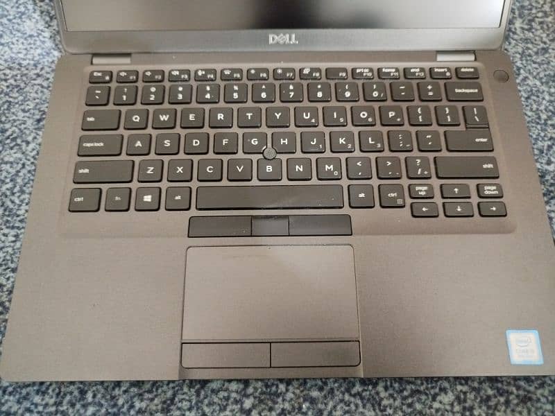 Dell laptop Latitude 5400 12