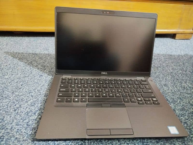 Dell laptop Latitude 5400 0