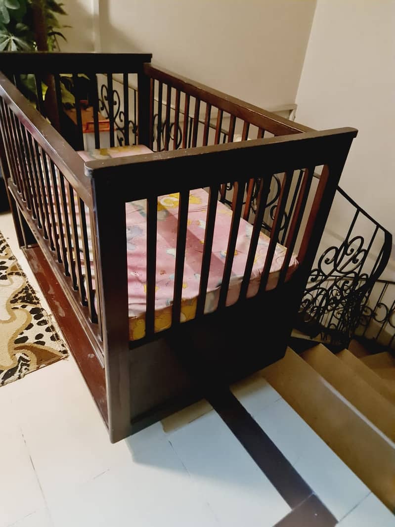 baby cot / baby bed / kids cot / baby wooden cot with mattress 1