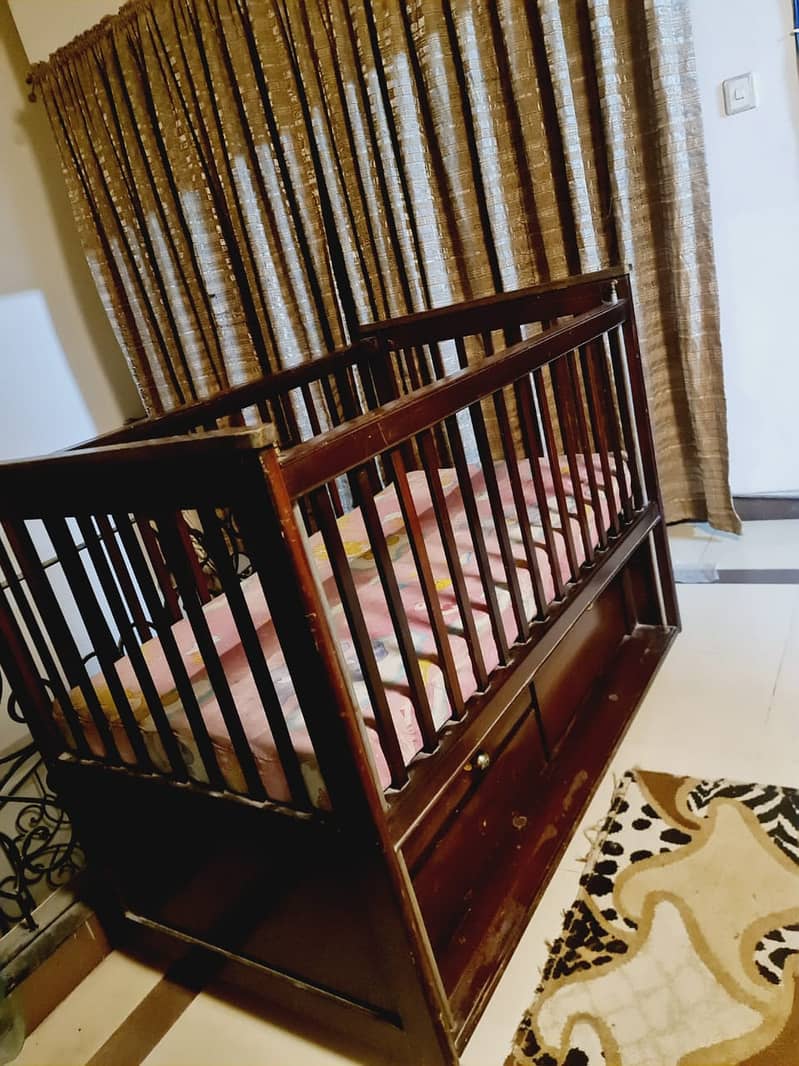 baby cot / baby bed / kids cot / baby wooden cot with mattress 2