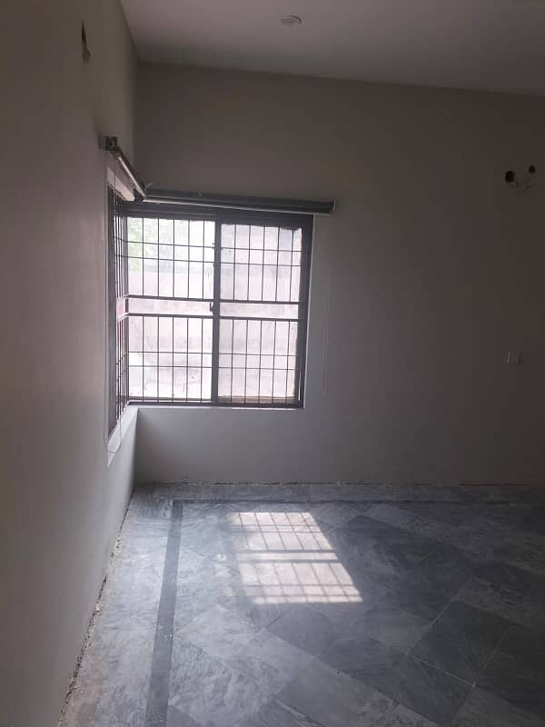 Kanal Lower Portion For Rent In Valencia Town Lahore 19