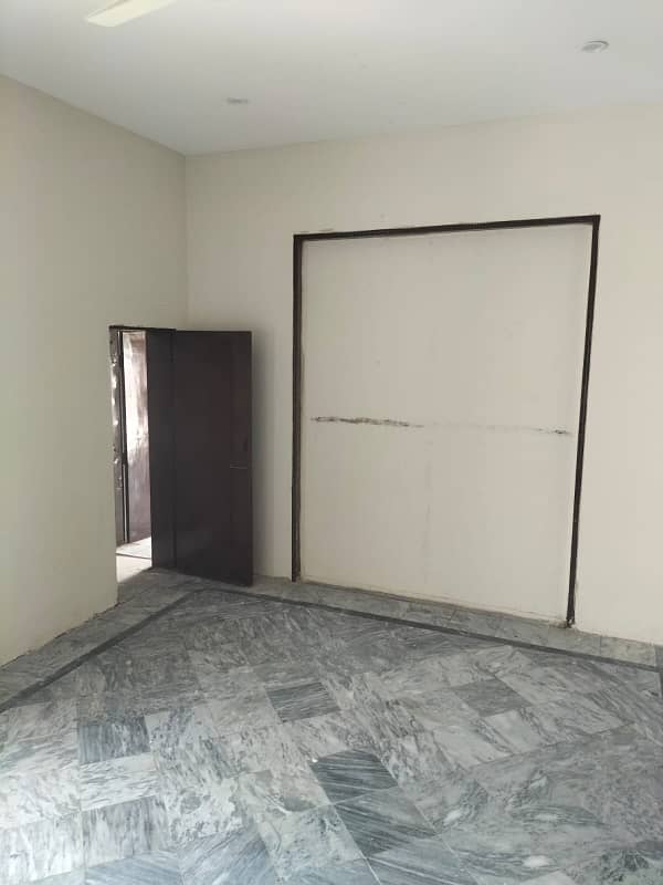 Kanal Lower Portion For Rent In Valencia Town Lahore 20