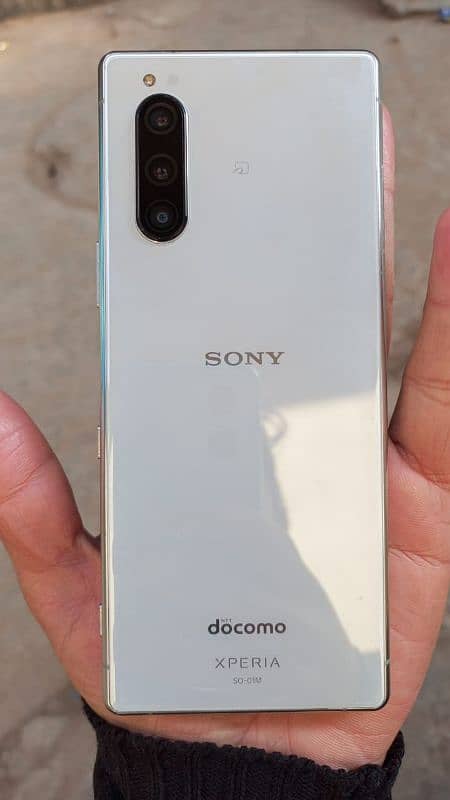 Sony Experia 5 1