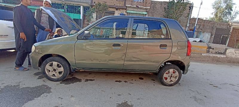 Suzuki Alto 2010 5