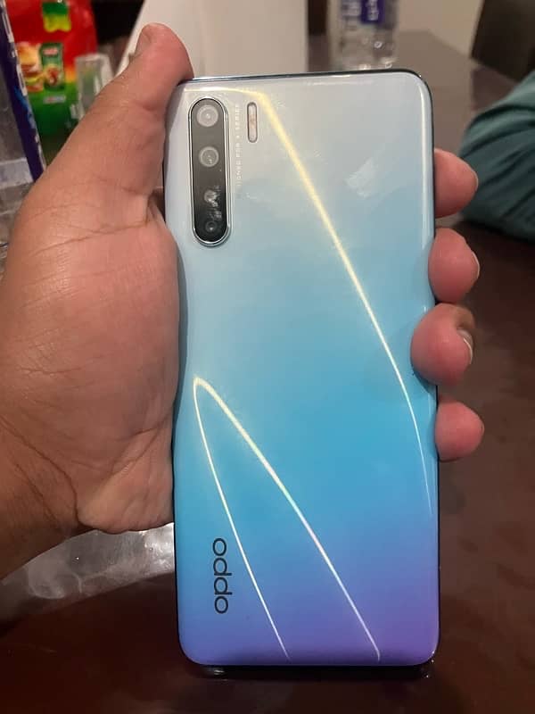 Oppo F15 8/128 3