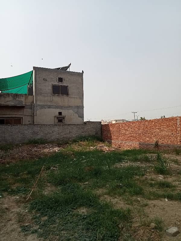 4.11 Marla Corner Hot Location Plot Available For Sale In Canal Valley Near Bahria Town Lahore 0