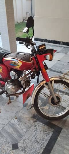 Yamaha ybr good condition 2011 model restored