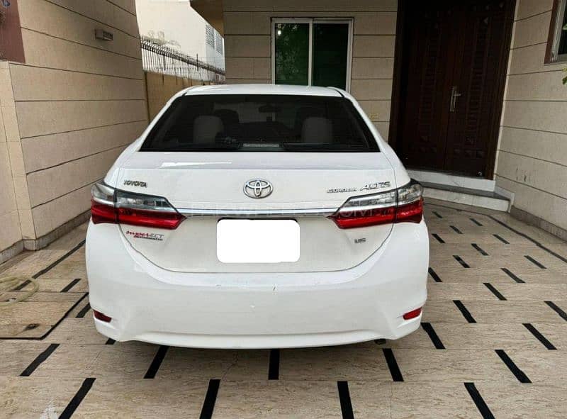 Toyota Corolla Altis 2017 5