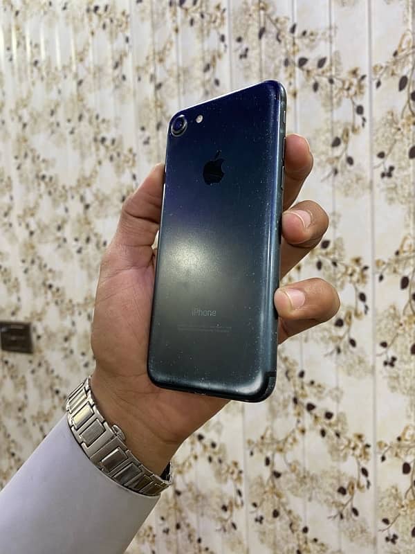 Iphone 7 128GB Urgent Sale 4