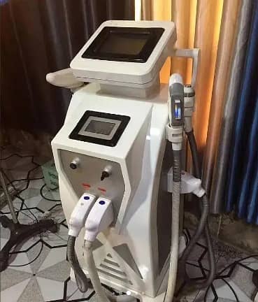 Hydra facial machine Silver Jubilee Bumper Offer 1