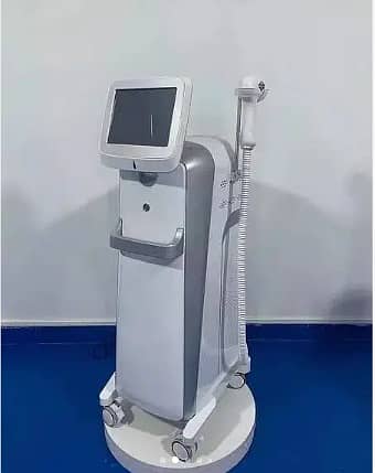 Hydra facial machine Silver Jubilee Bumper Offer 4