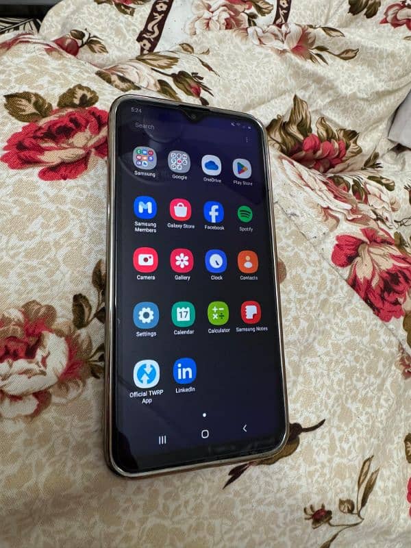 Samsung Galaxy A10 (PTA Approved) 3