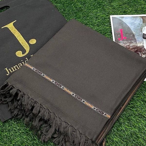 J. Mens Shawls 18