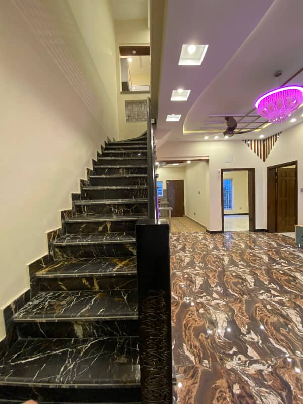 7 Marla Fully luxury Designer House for sale at investor price in Ali block Bahria town phase 8 RWP 16