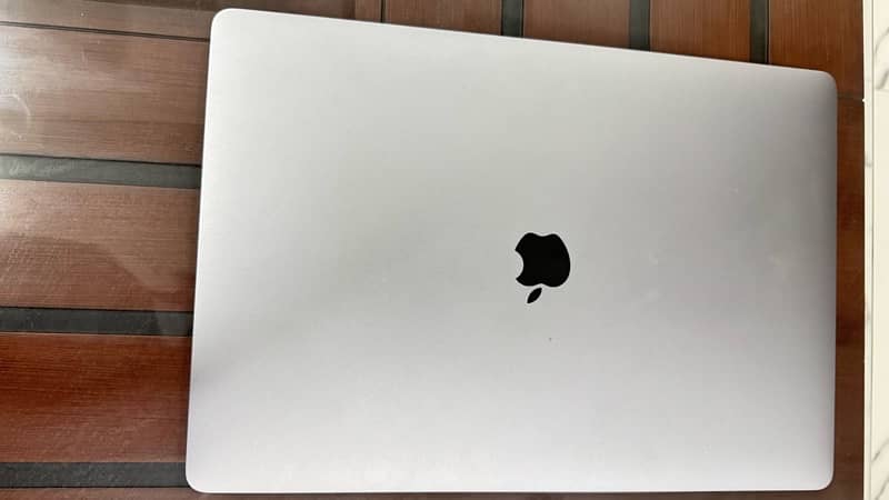 MACBOOK PRO 16 Inch Not Refurbished 2