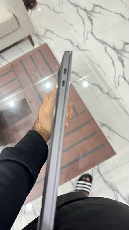 MACBOOK PRO 16 Inch Not Refurbished 3