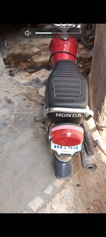 honda 125 Karachi num ha 1