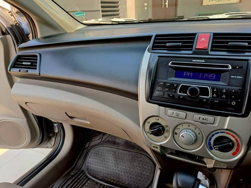 Honda City IVTEC 2015 4