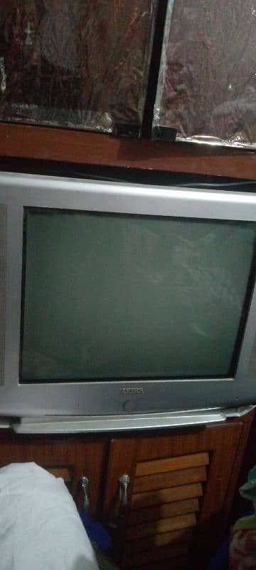 home use TV 21 inch Akira 0