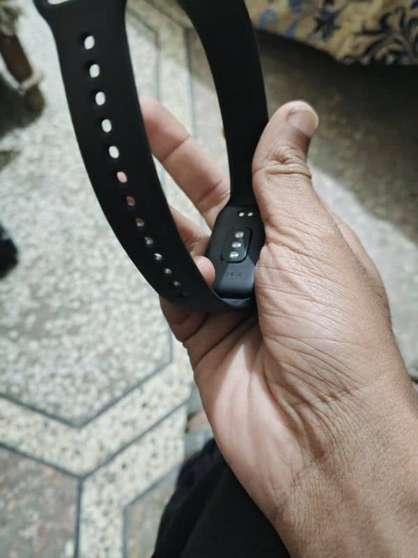 Xiaomi smart band 8 active 4