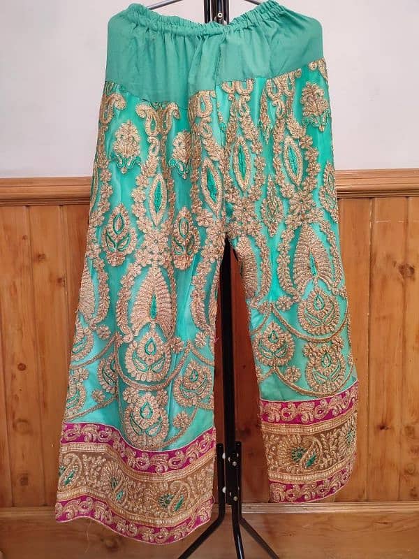 Fancy 3pc Stitched Suit 2