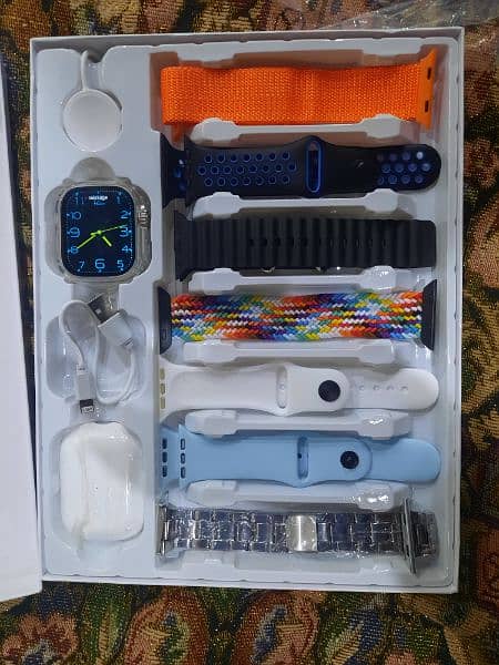 Smart Watch + Earphones + 7 strips + Watch Cover 1