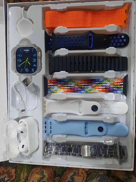 Smart Watch + Earphones + 7 strips + Watch Cover 2