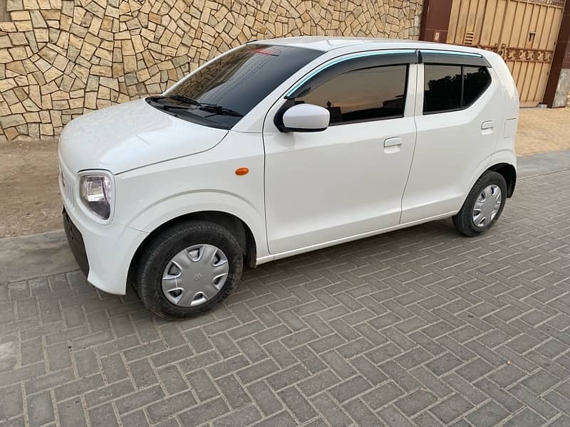 Suzuki Alto 2023 4